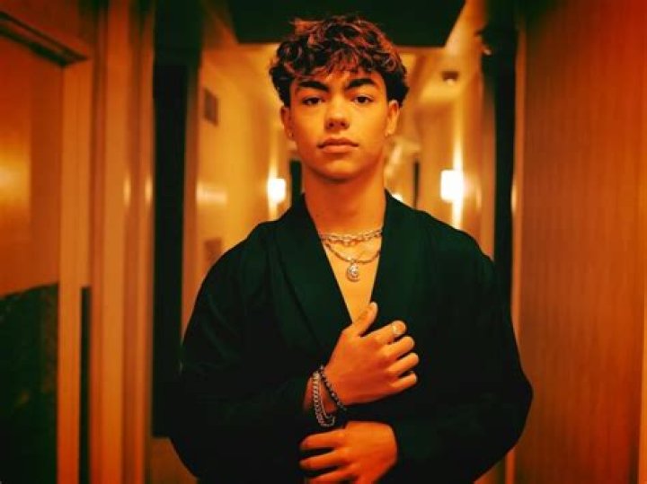 How much is Malakai Fekitoa worth